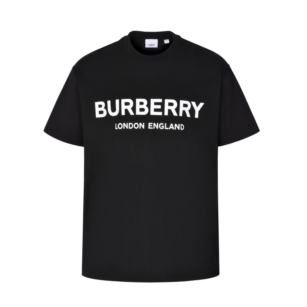 大人上品なおすすめコーデ BURBERRY centralshop24 – Tシャツ ロゴ トップス