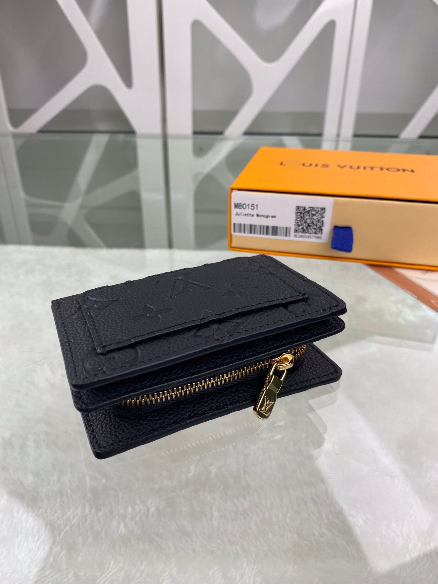 ルイヴィトン ポルトフォイユ クレア ノワール M80151