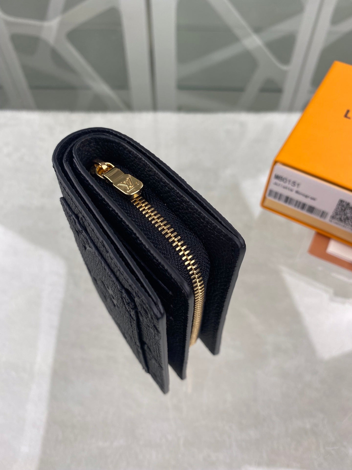 ルイヴィトン ポルトフォイユ クレア ノワール M80151