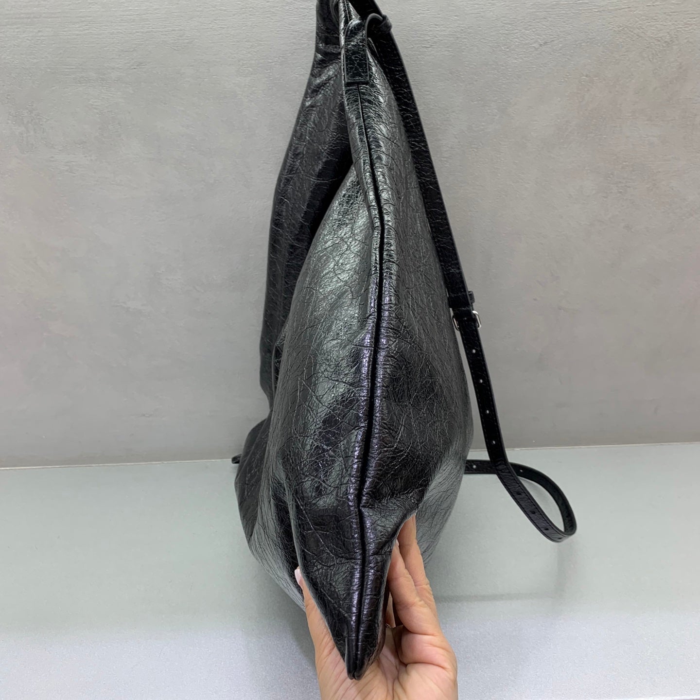 BALENCIAGA クロスボディ ダストバッグ ポーチ