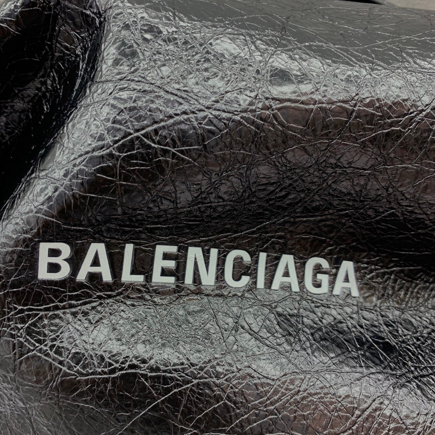 BALENCIAGA クロスボディ ダストバッグ ポーチ