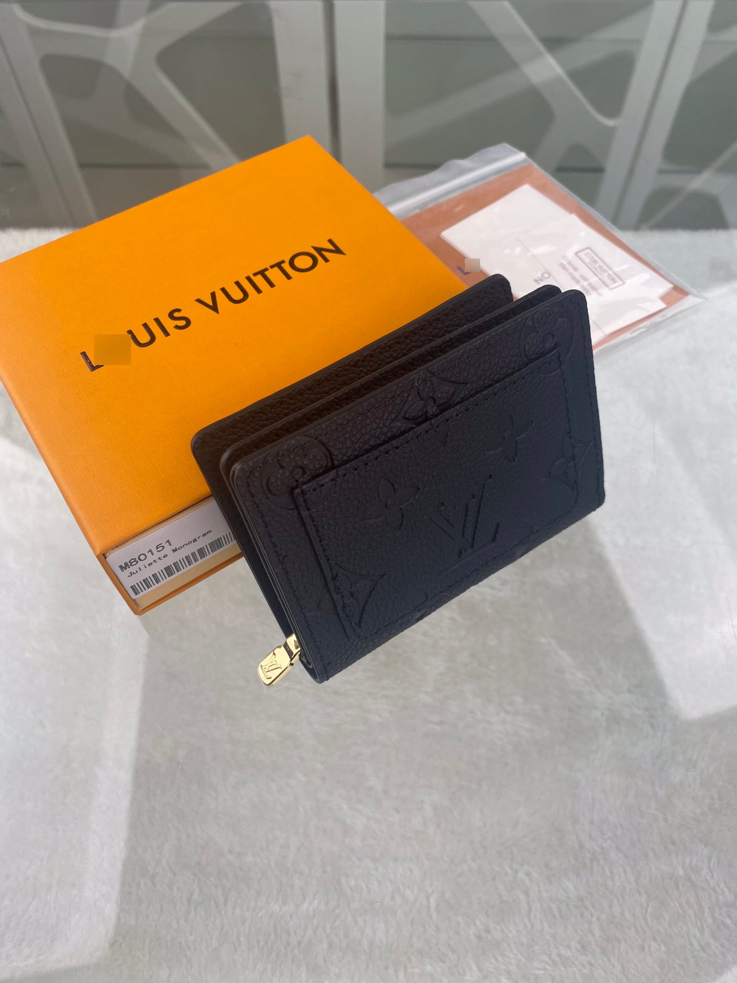 ルイヴィトン ポルトフォイユ クレア ノワール M80151