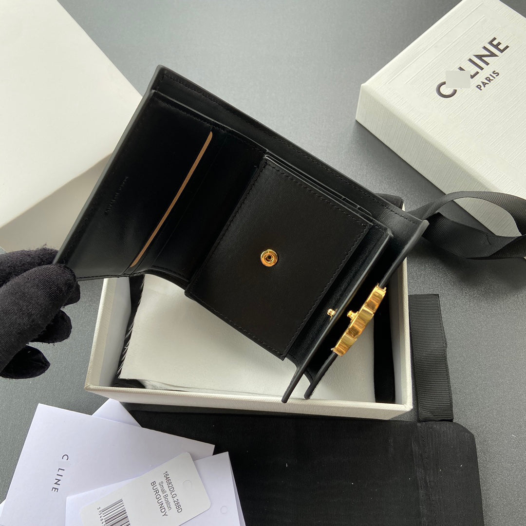 CELINE トリオンフ ウォレット 10D783DPV.38NO