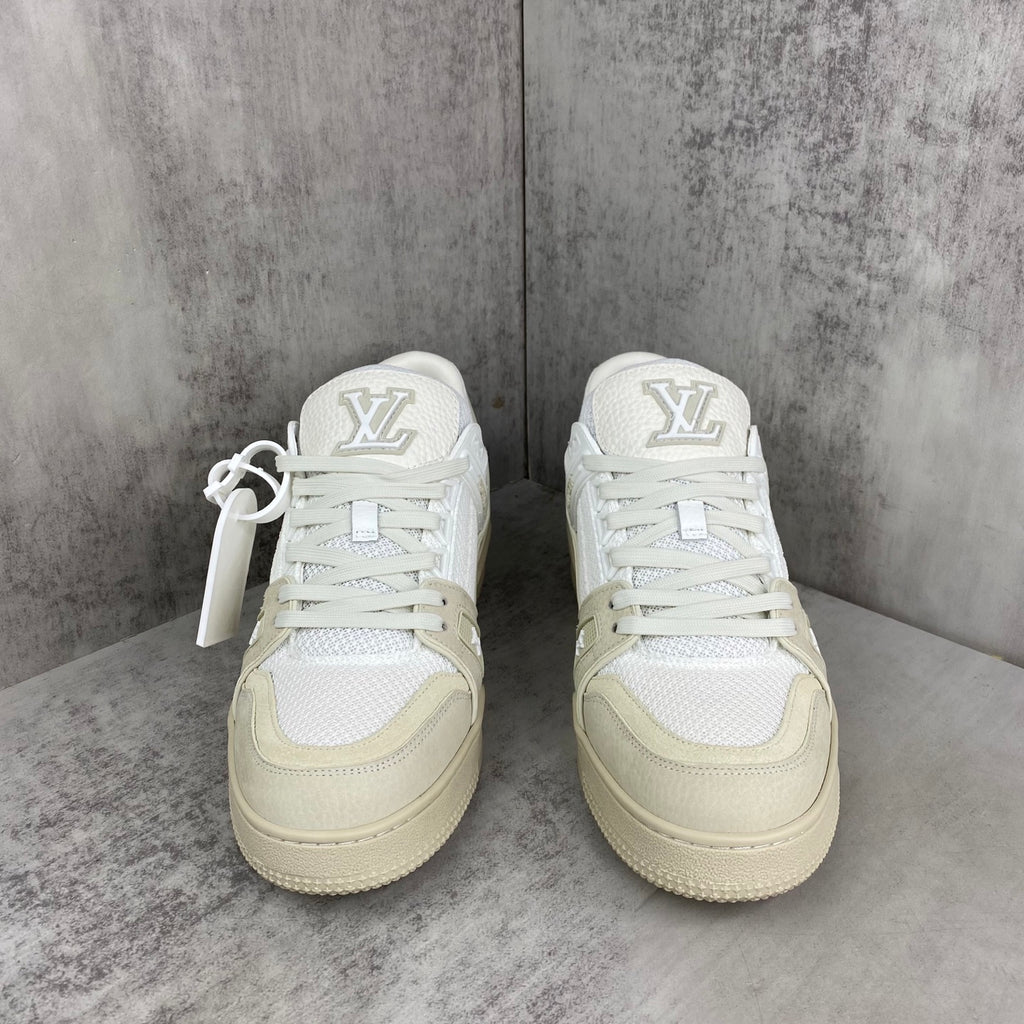 LOUISVUITTON ベージュ トレイナー スニーカー