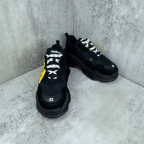 BALENCIAGA Triple S テープタイプ スニーカー 536737WTRST1070