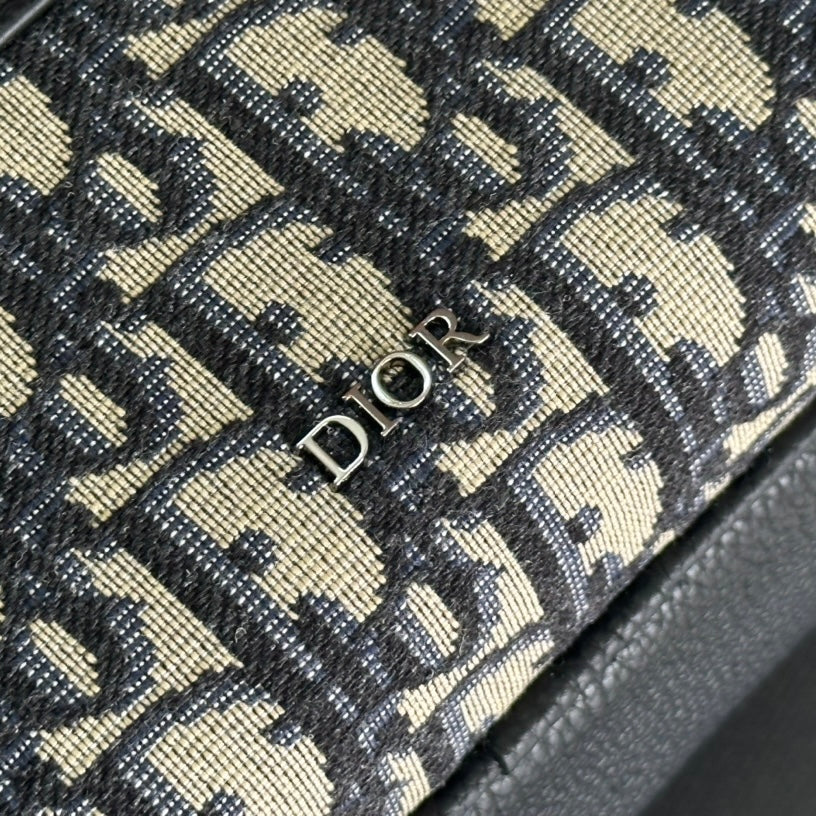 DIOR メッセンジャーバッグ